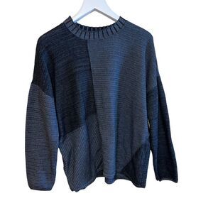 G9C United Knitwear New York.  Shades of gray. Large